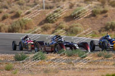 media/Jun-01-2025-CalClub SCCA (Sun) [[eae223c5dd]]/Group 3/Qualifying/